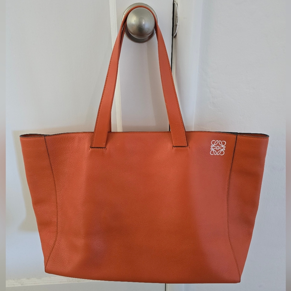 Loewe Anagram East West Tote